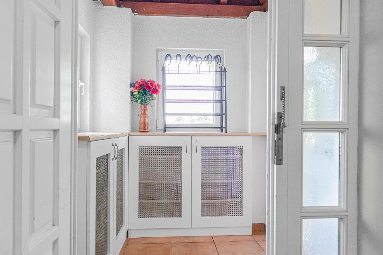 Exquisite Shared Villa - Your Private Room In This Beautiful Home Wien Exteriör bild