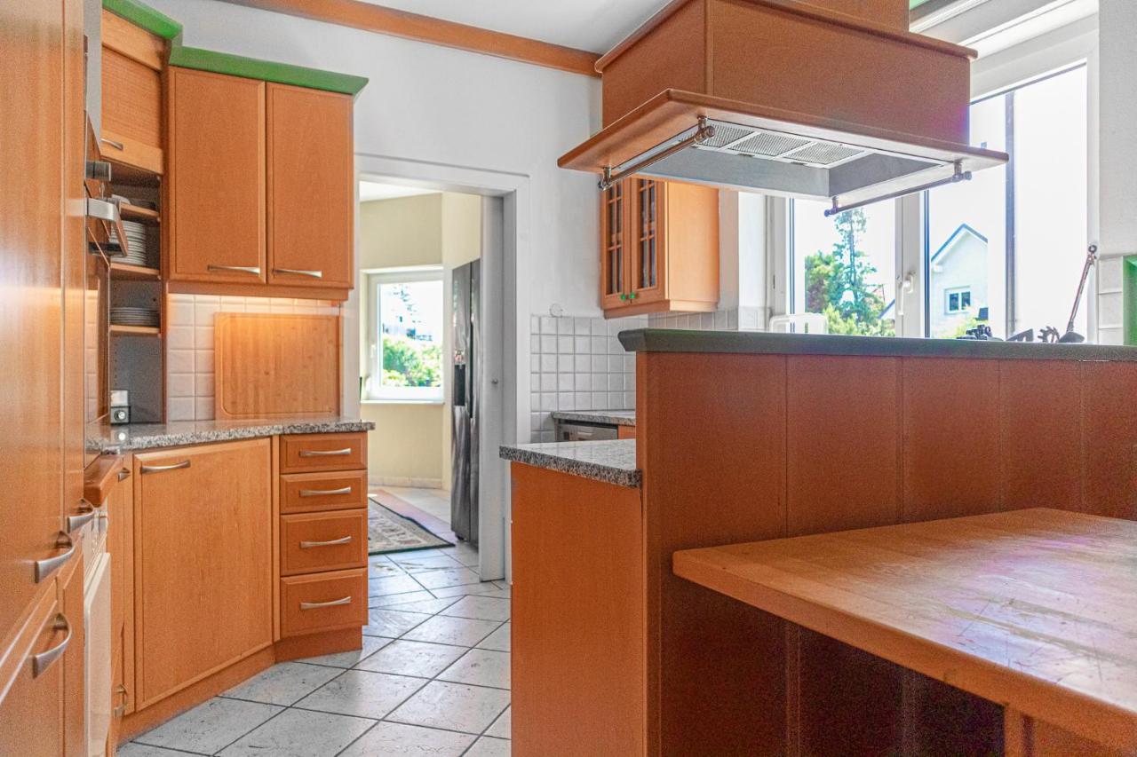 Exquisite Shared Villa - Your Private Room In This Beautiful Home Wien Exteriör bild